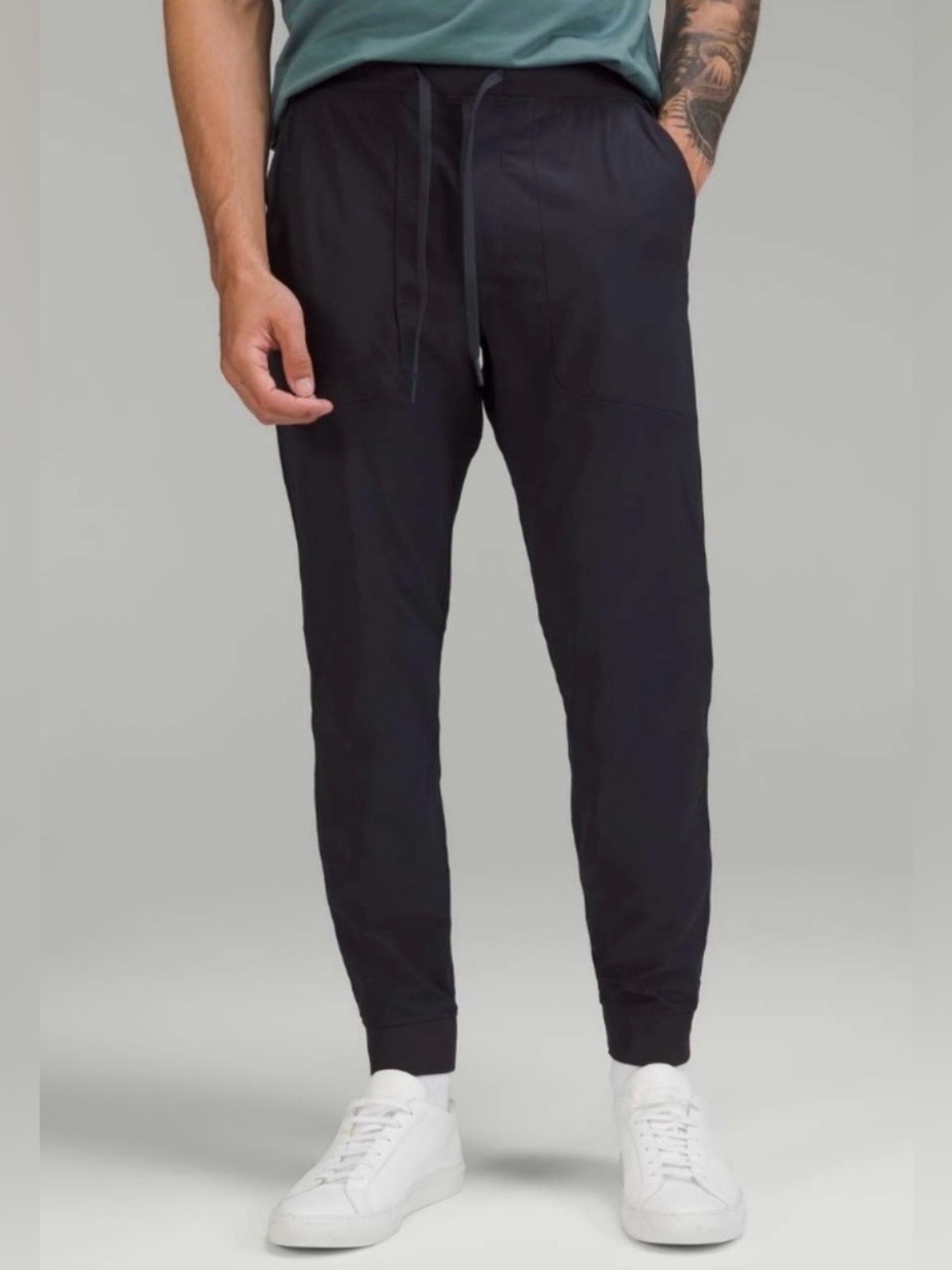 Lululemon ABC Jogger Warpstreme 
Men’s Black Size: M